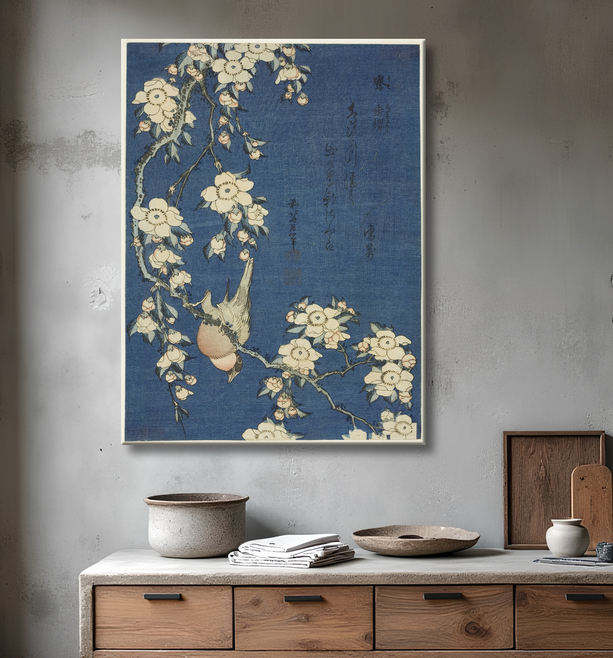 Reproduction Bouvreuil et cerisier pleureur (Uso, shidarezakura), d'une série sans titre de fleurs et d'oiseaux de Katsushika Hokusai avec decor