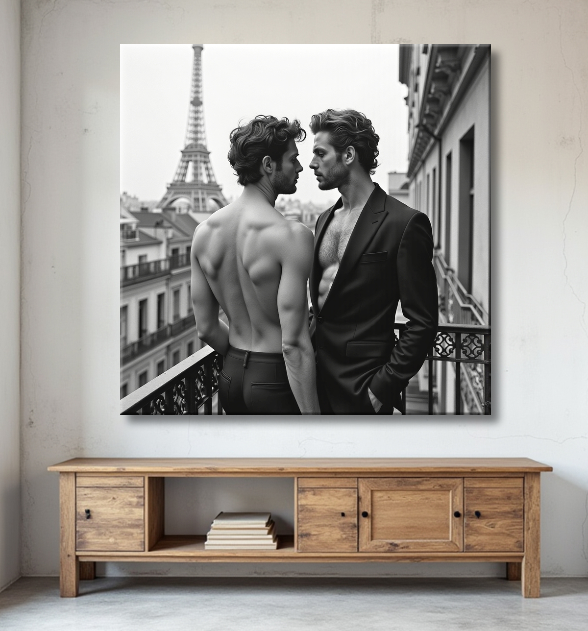 Couple masculin au balcon – tableau noir et blanc chic avec decor