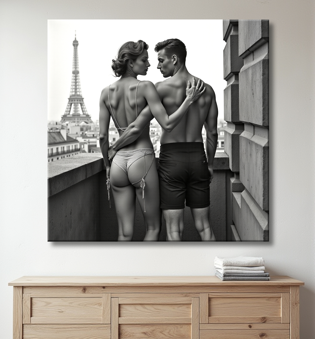Tableau noir et blanc couple à Paris avec decor