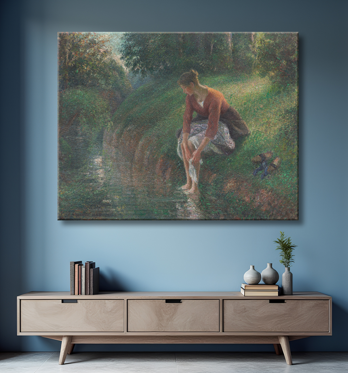 Reproduction Femme se baignant les pieds dans un ruisseau de Camille Pissarro avec decor