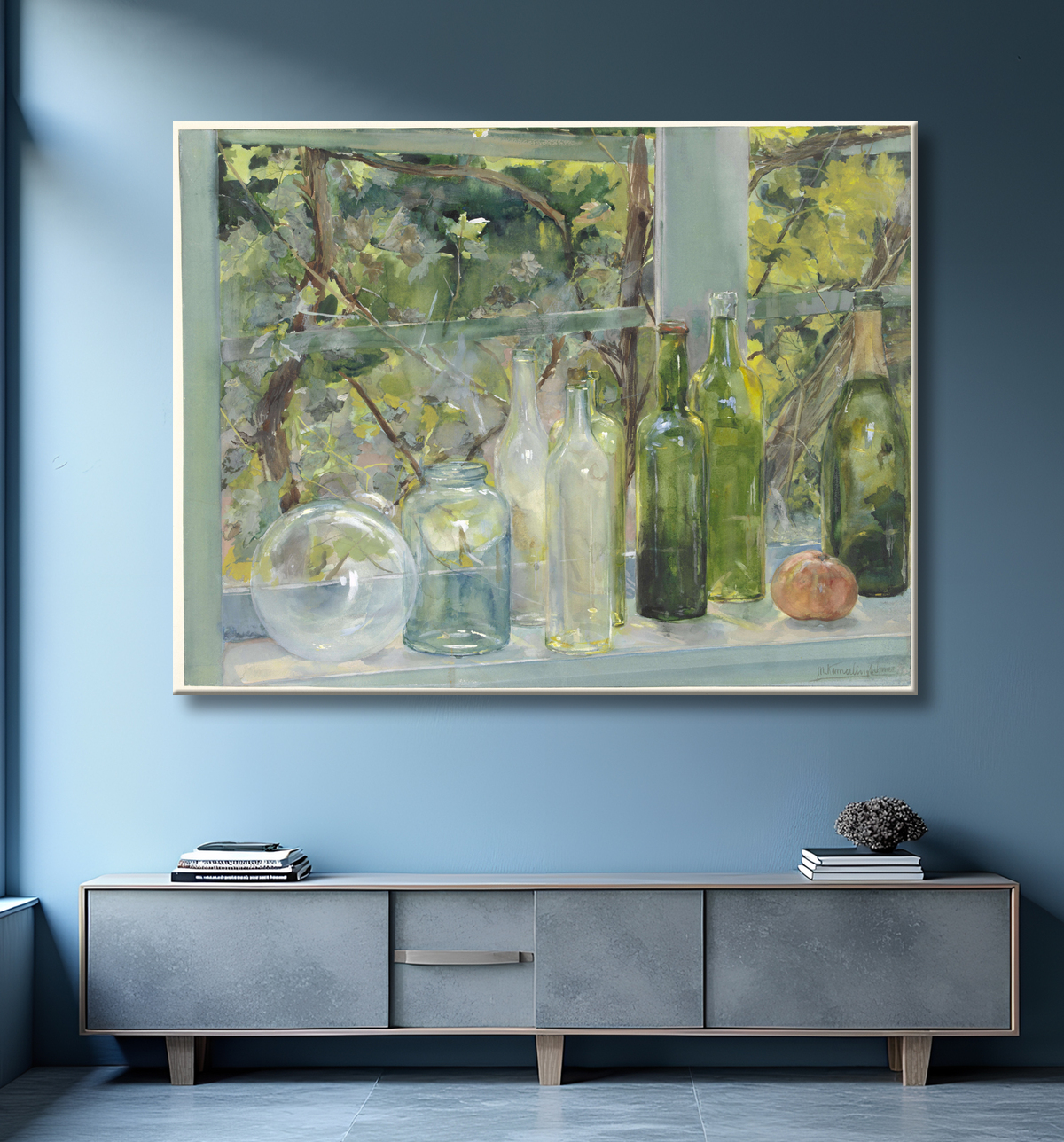 Reproduction Rebord de fenêtre avec des bouteilles, un globe en verre et une pomme de Menso Kamerlingh Onnes avec decor