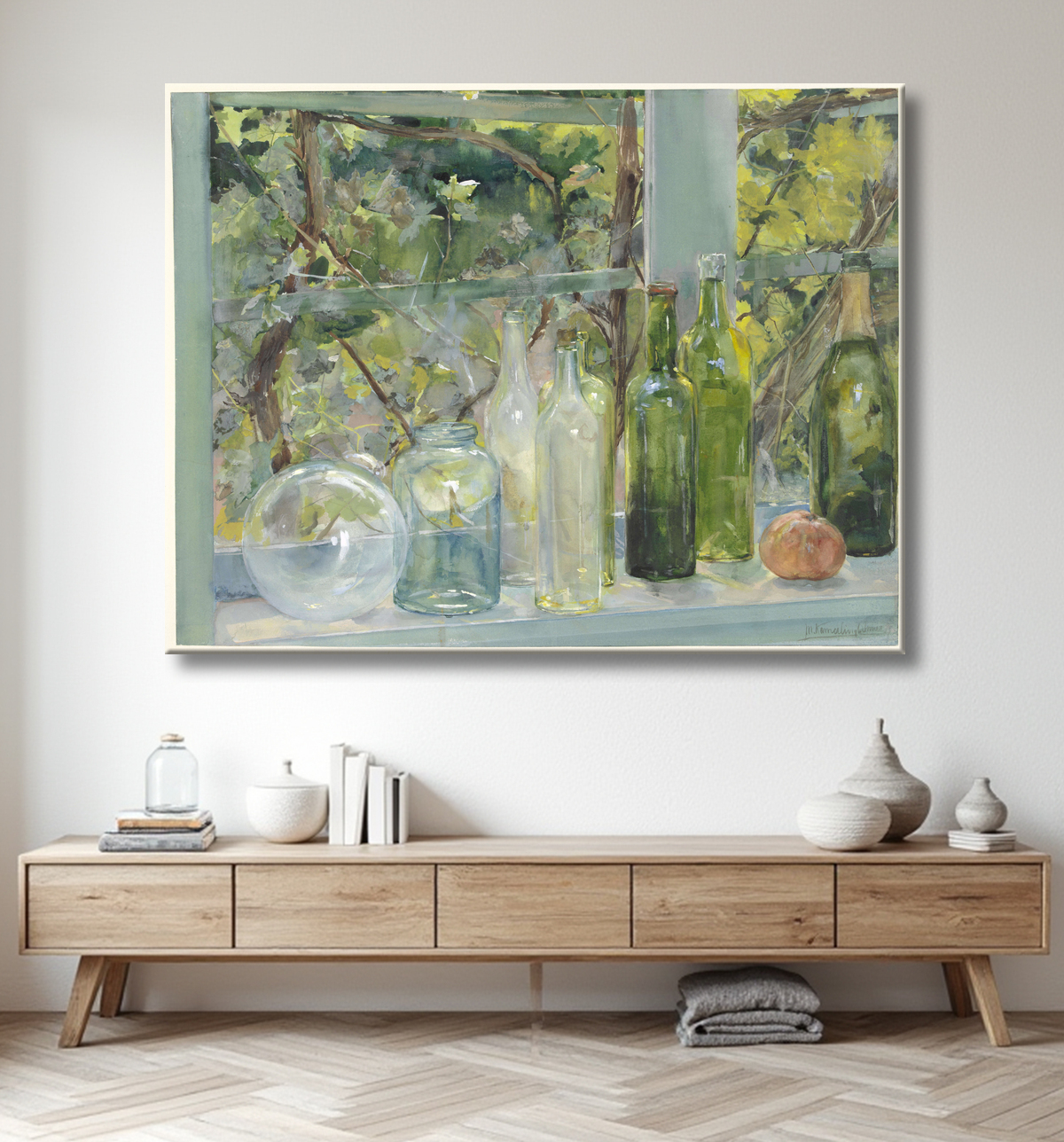 Reproduction Rebord de fenêtre avec des bouteilles, un globe en verre et une pomme de Menso Kamerlingh Onnes avec decor