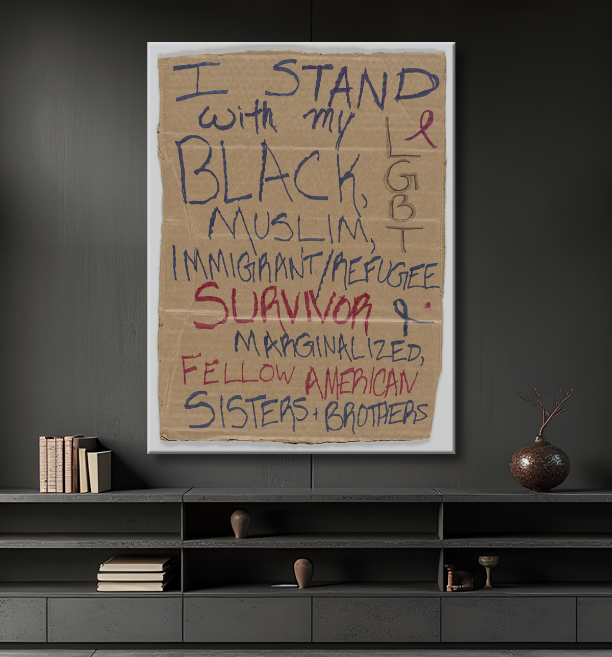 Reproduction Signe de la Marche des femmes à Washington avec "Je suis avec..." de Unidentified avec decor