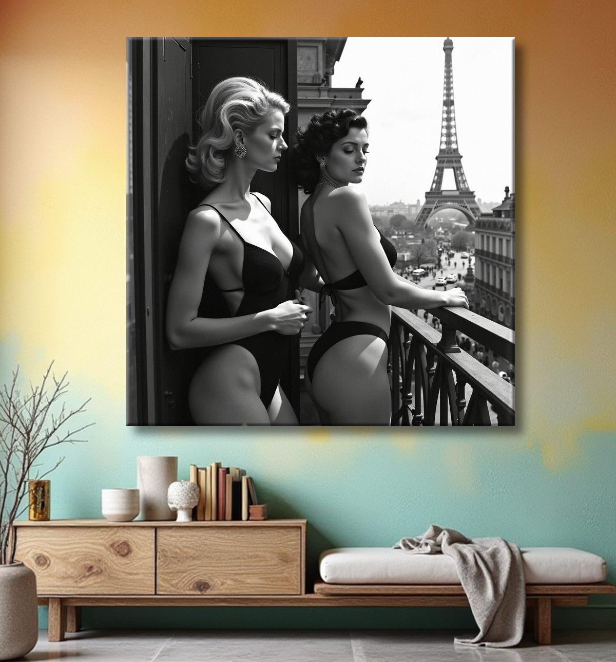 Tableau couple femmes chic Paris noir et blanc avec decor