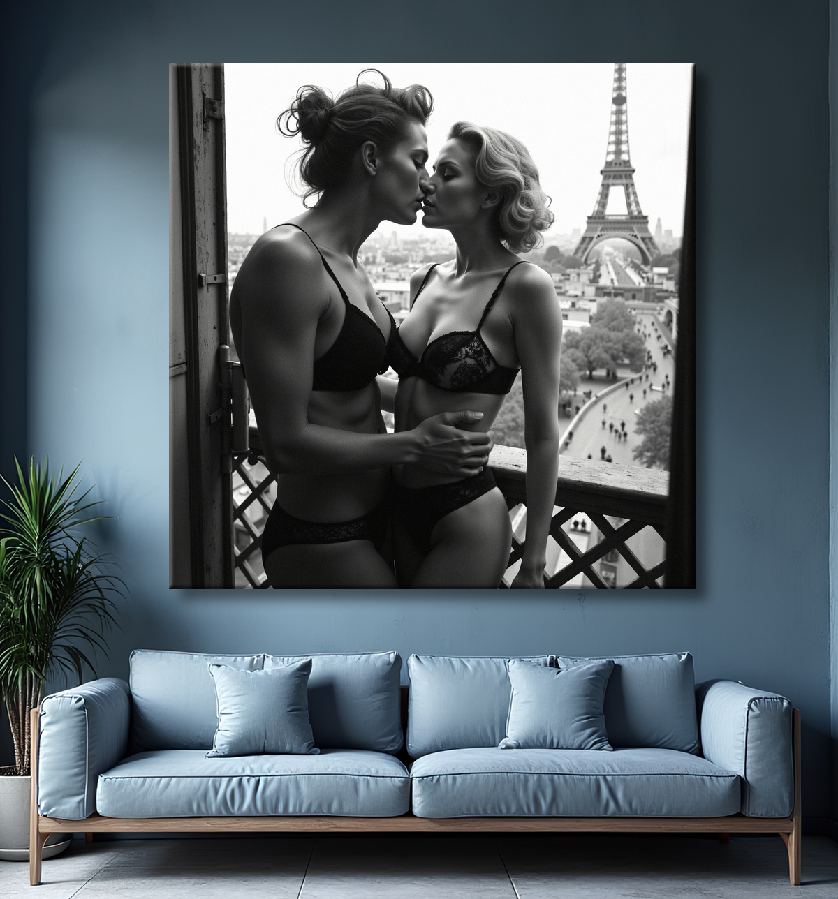 Tableau couple femmes chic Paris noir et blanc avec decor