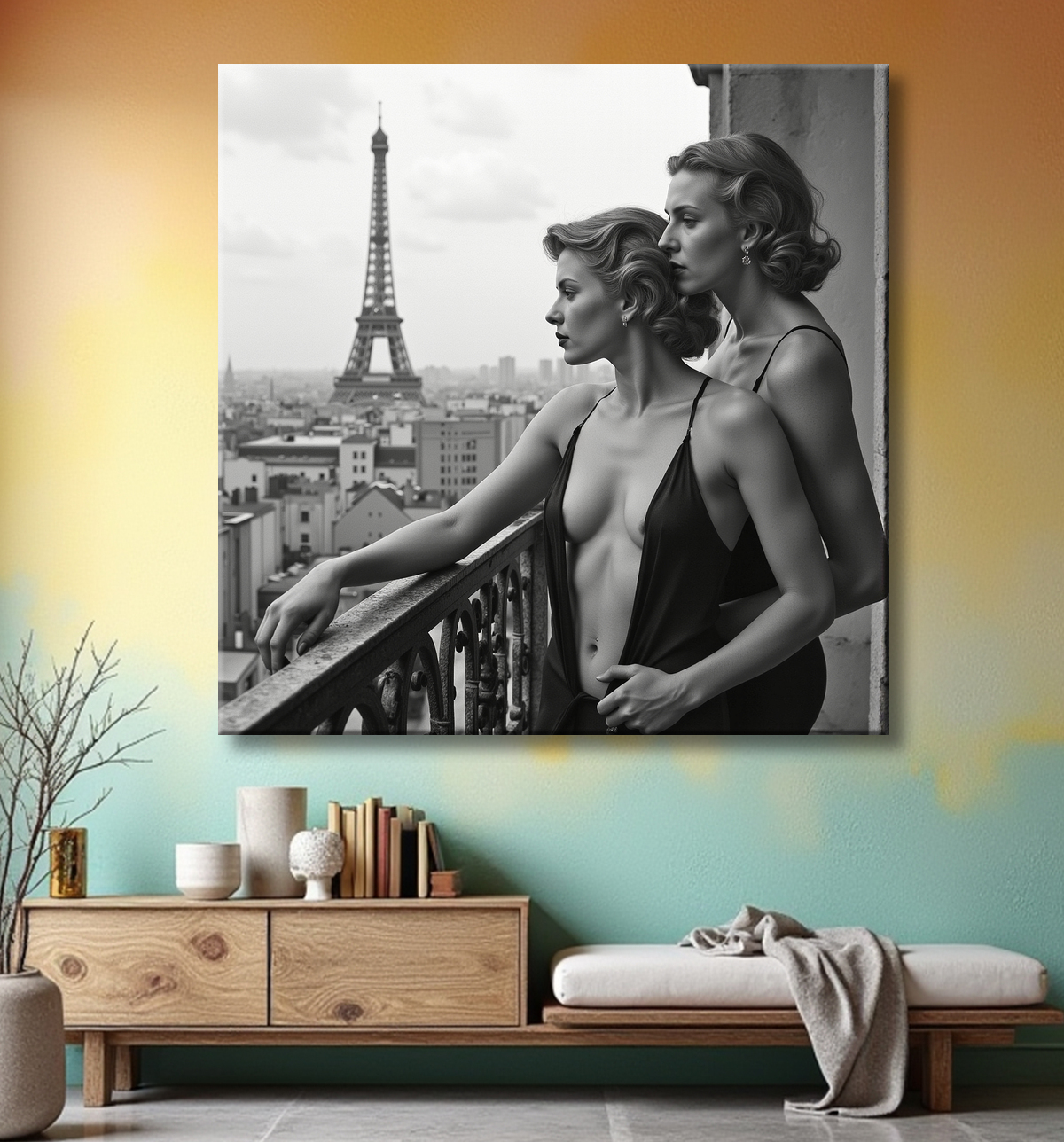 Tableau couple femmes chic Paris noir et blanc avec decor