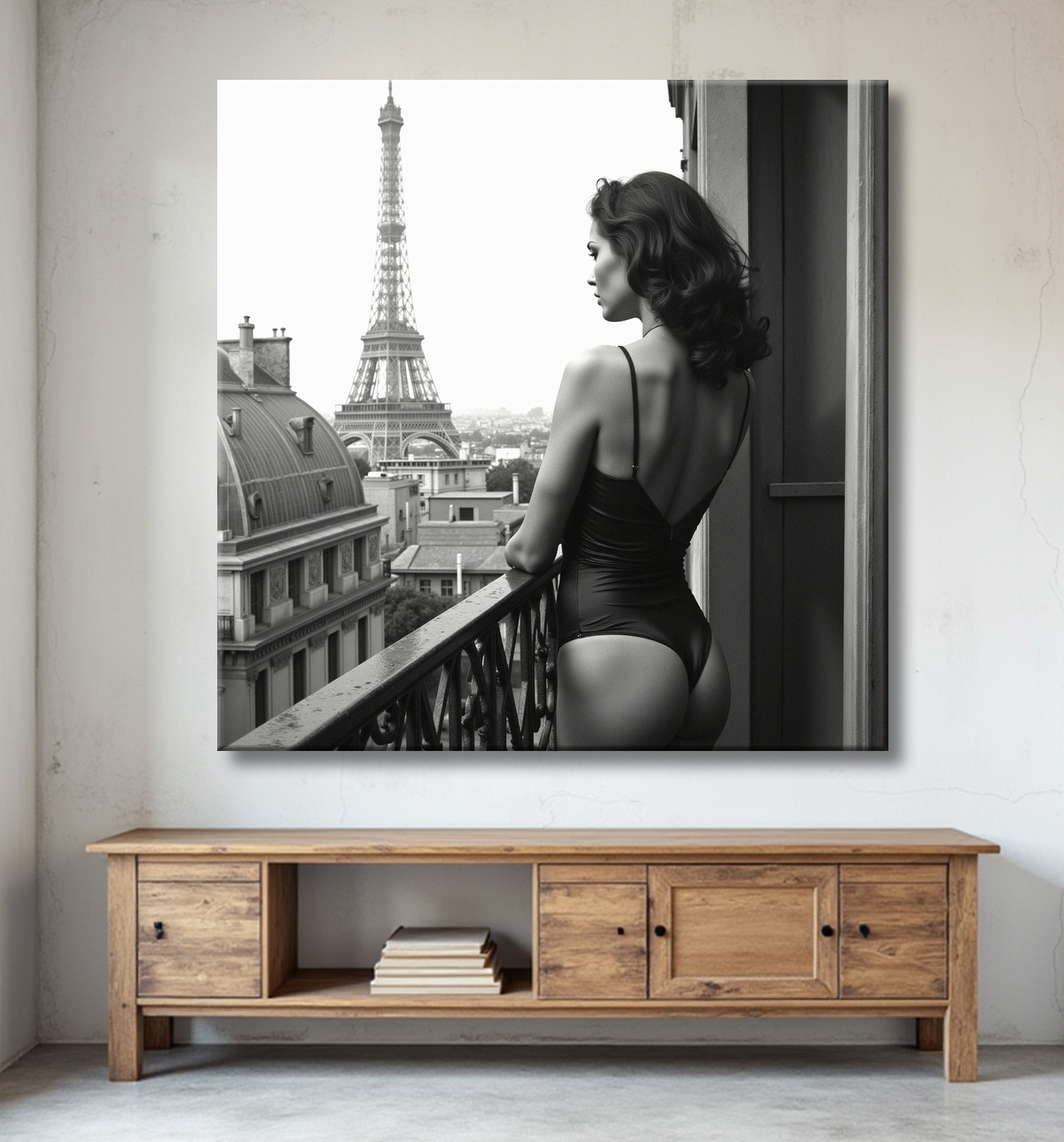 Femme au balcon – tableau noir et blanc intimiste avec decor