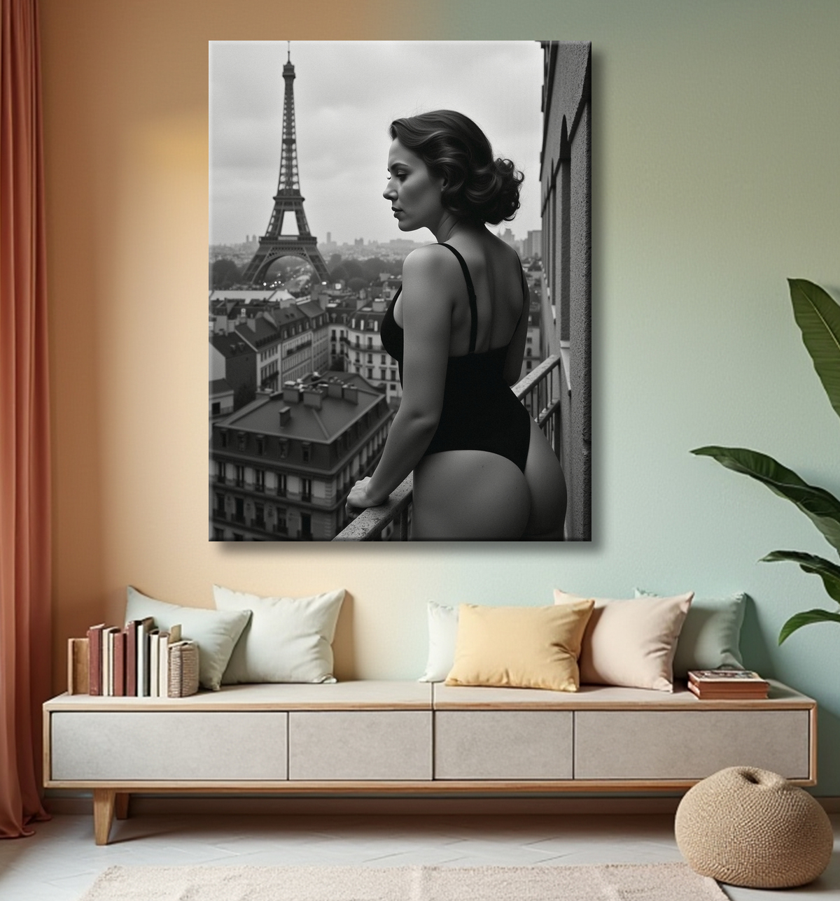 Femme au balcon – tableau noir et blanc intimiste avec decor