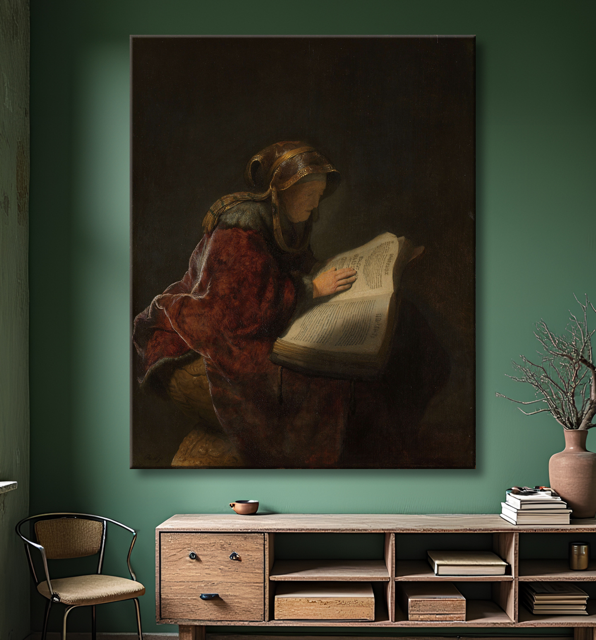 Reproduction Vieille Femme lisant, probablement la prophétesse Anna de Rembrandt van Rijn avec decor