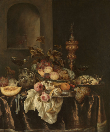 Affiche encadrée de qualité ou toile fine art made in France. Nature morte. Nature morte sur une table avec un chiffon en velours...